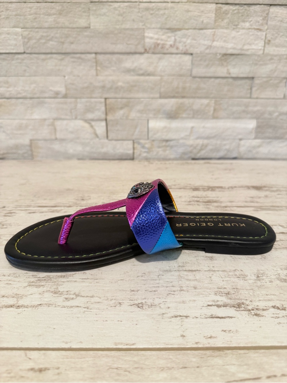 Kurt Geiger Kensington T-Bar Metallic Leather Slip On Sandals Sz 38.5 EU 8 NEW - Picture 10 of 15